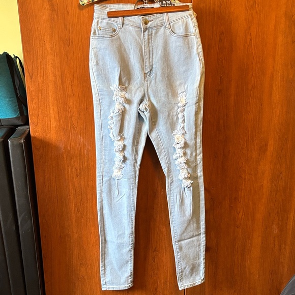 Fashion Nova Denim - Fashion Nova High Rise Light Blue Jeans